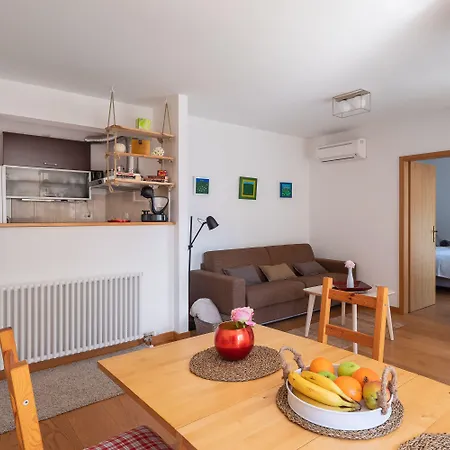 Modern With Terrace 4 Min Walk To The Spalato
