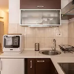Modern With Terrace 4 Min Walk To The Διαμέρισμα