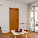 Διαμέρισμα Modern With Terrace 4 Min Walk To The Σπλιτ