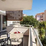 Modern With Terrace 4 Min Walk To The Σπλιτ