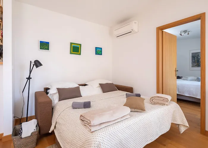 Apartmán Modern With Terrace 4 Min Walk To The Split