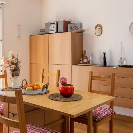 Modern With Terrace 4 Min Walk To The Апартаменти *
